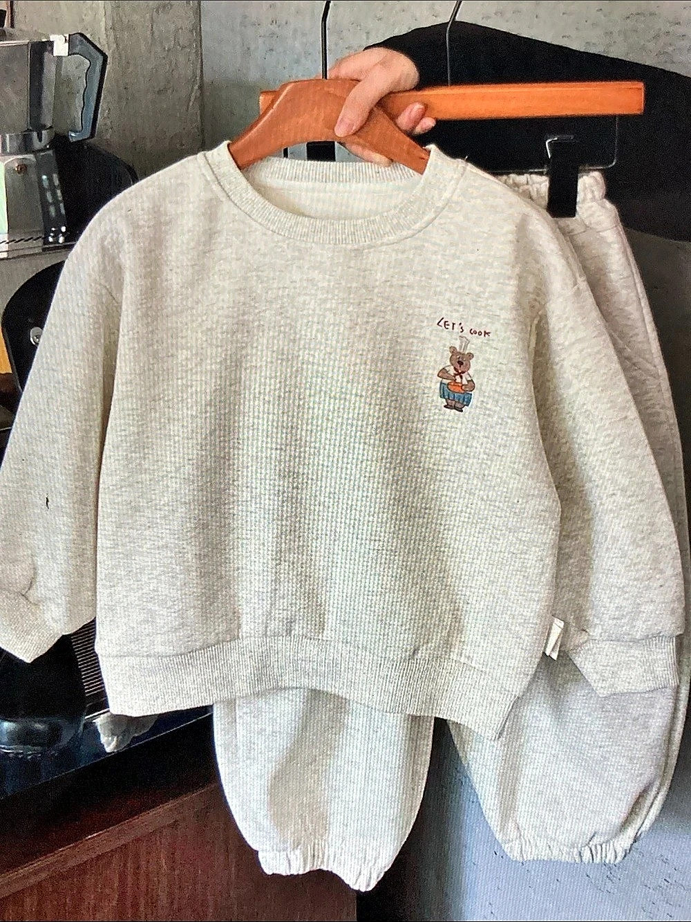 Kids Gray Bear Chef Matching Set Like New